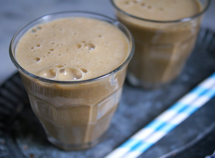 Healthy chocolate peanut butter smoothie