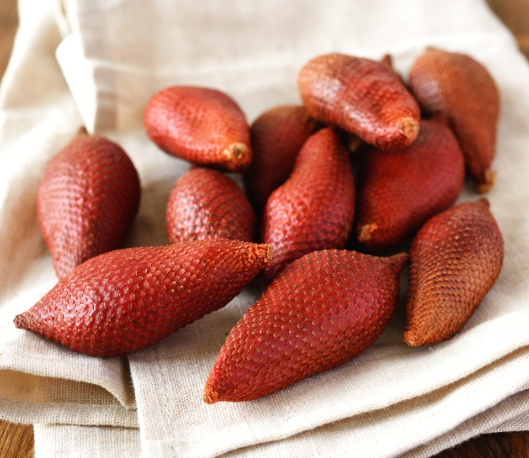 Salak fruits on table