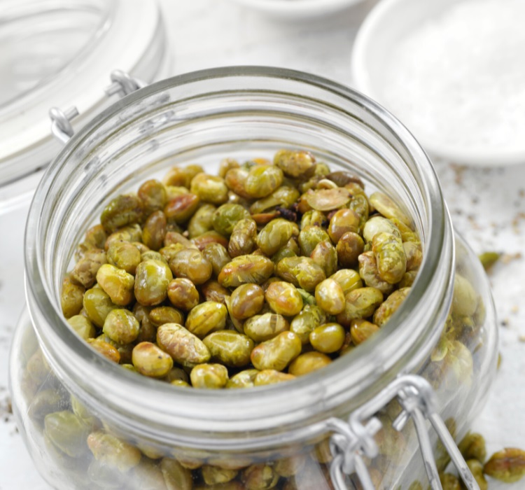 Roasted edamame beans