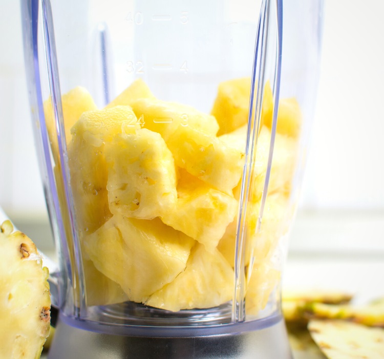 Pineapple in blender