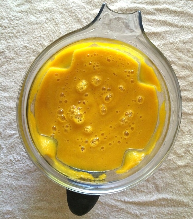 Blended spicy pumpkin soup