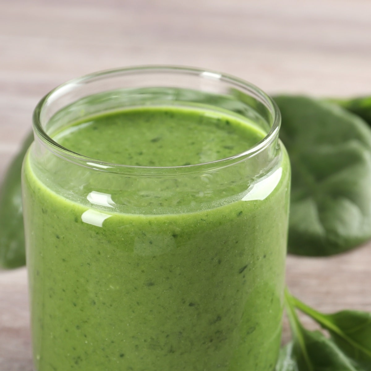 Kale spinach avocado green smoothie